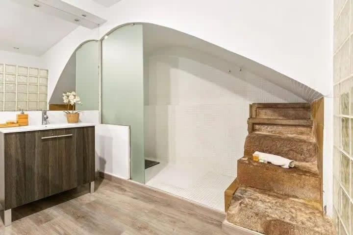 Apartamento Huge Duplex With Private Garden Next To Ramblas *